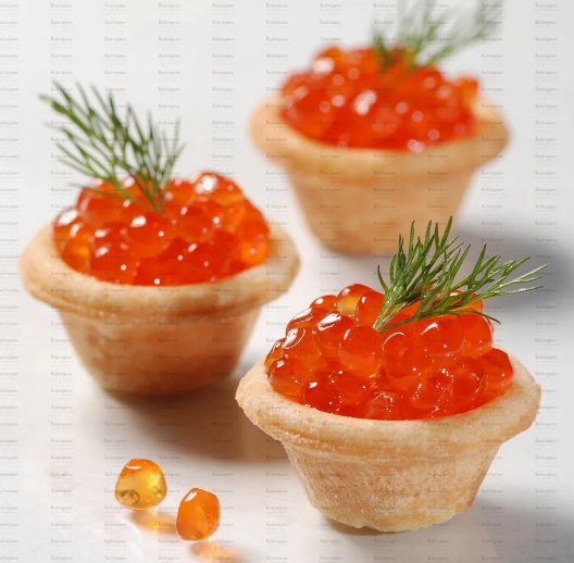 С икрой